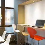Ibis Centre מלון 3*