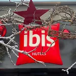 Ibis Centre Hotel 3*