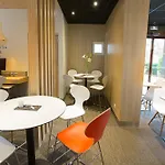Ibis Centre מלון