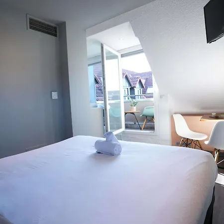 Hotel Ibis Centre 3*