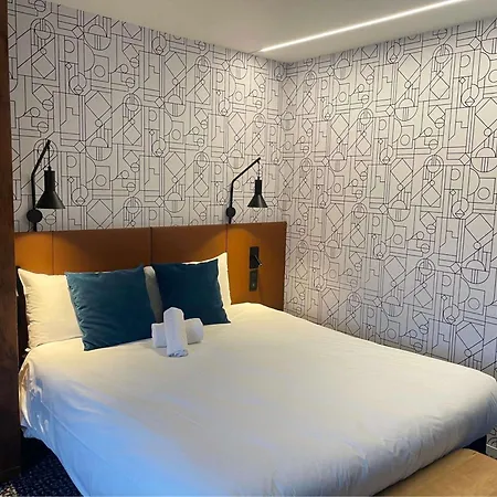 Ibis Centre 3*