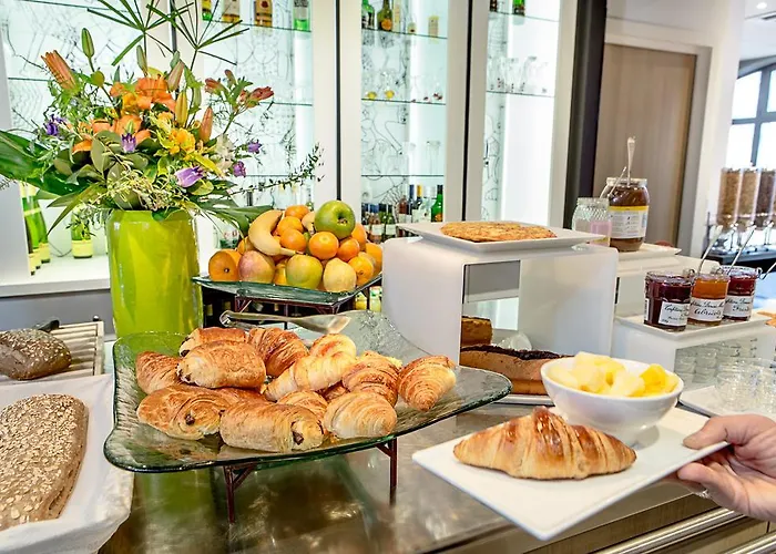 Hotel Ibis Centre 3*