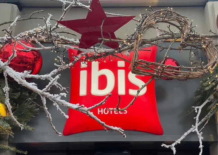 Ibis Centre Hotel 3*