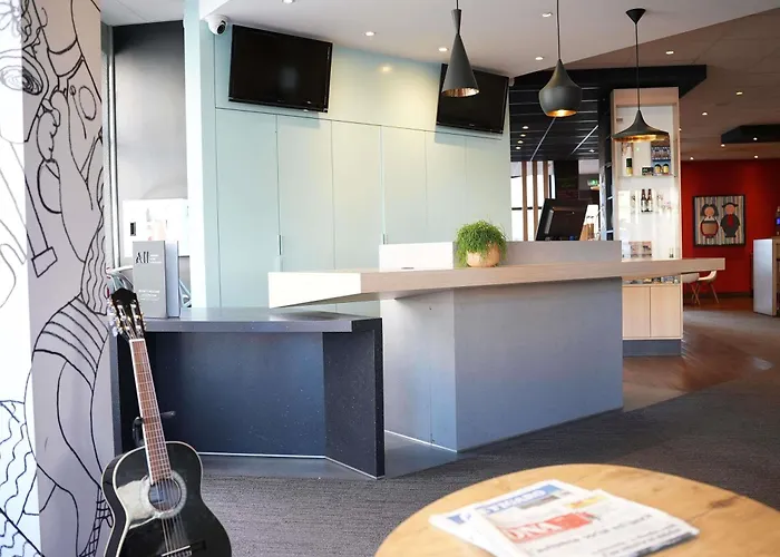 Hotel Ibis Centre 3*