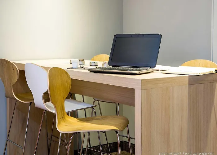 イビス サントル